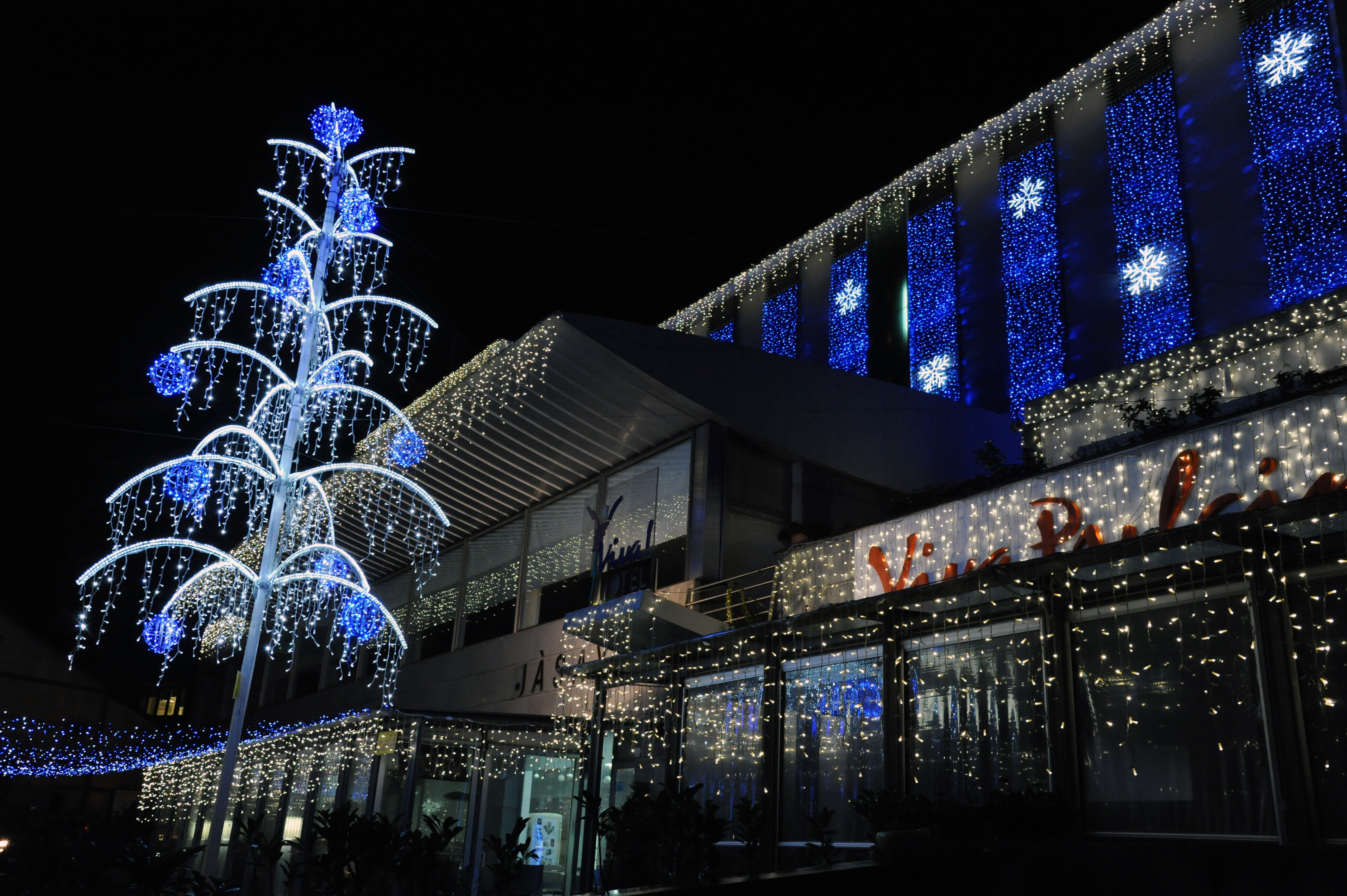 La scelta vincente per le tue luminarie natalizie