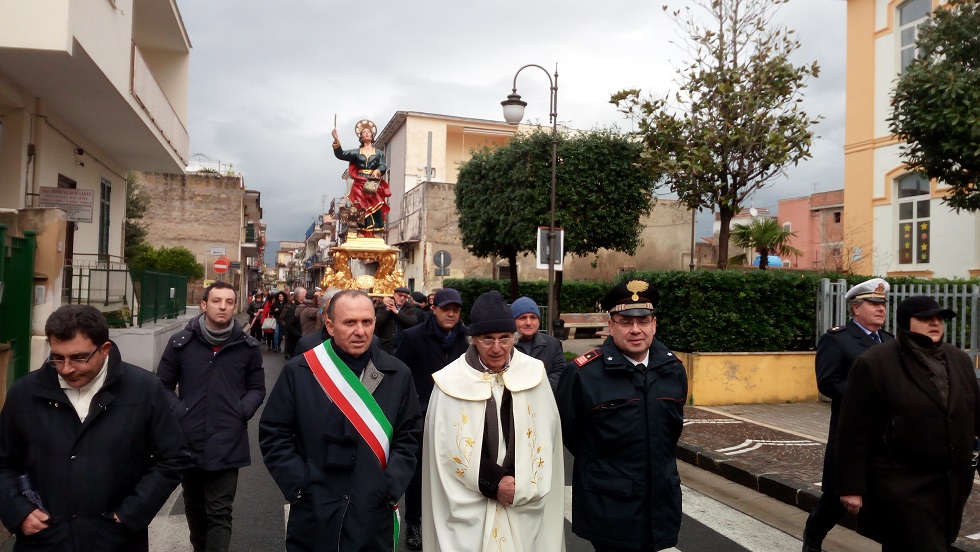 Mariglianella Processione per il Santo Patrono Giovanni Evangelista promossa dalla Comunità Parrocchiale.