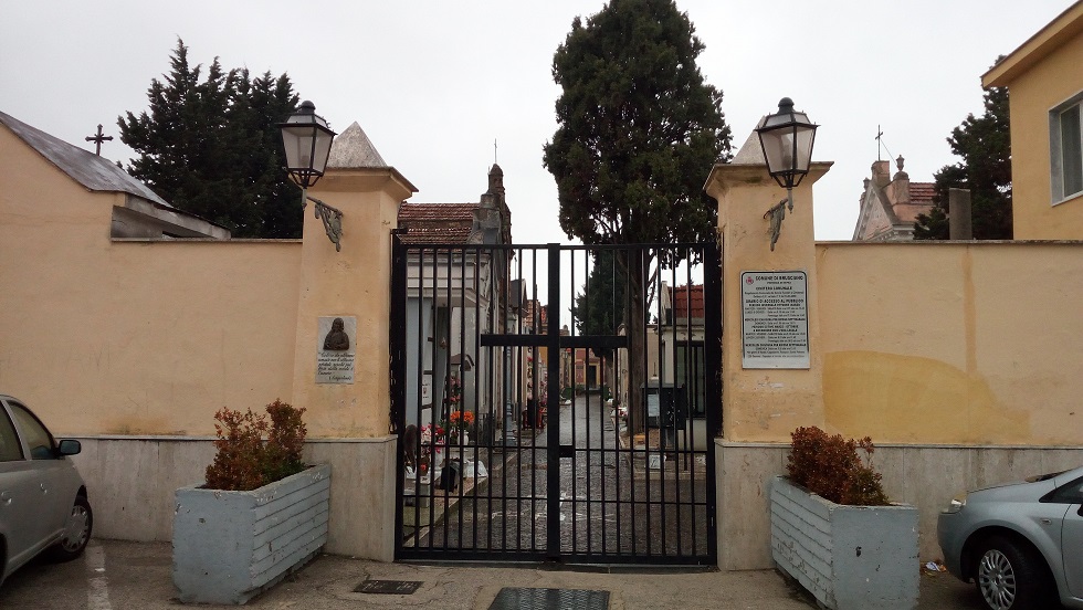 Brusciano Furti al Cimitero. Si attivano Chiesa, Amministrazione Comunale e Forze dell’Ordine. (Scritto da Antonio Castaldo)