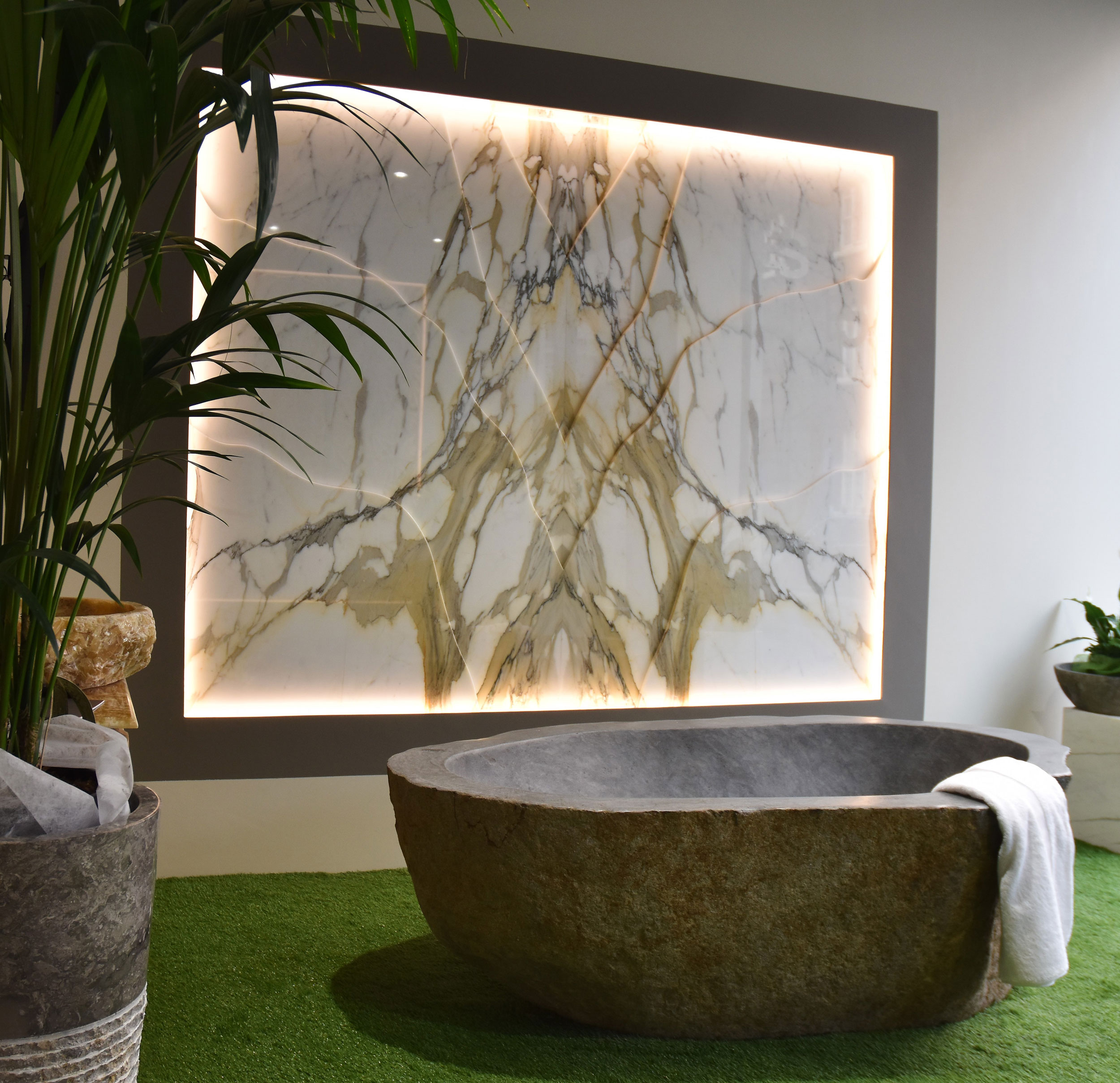 Elite Stone per la prima volta al Salone del Bagno 2018:  l’emozione inedita del lusso