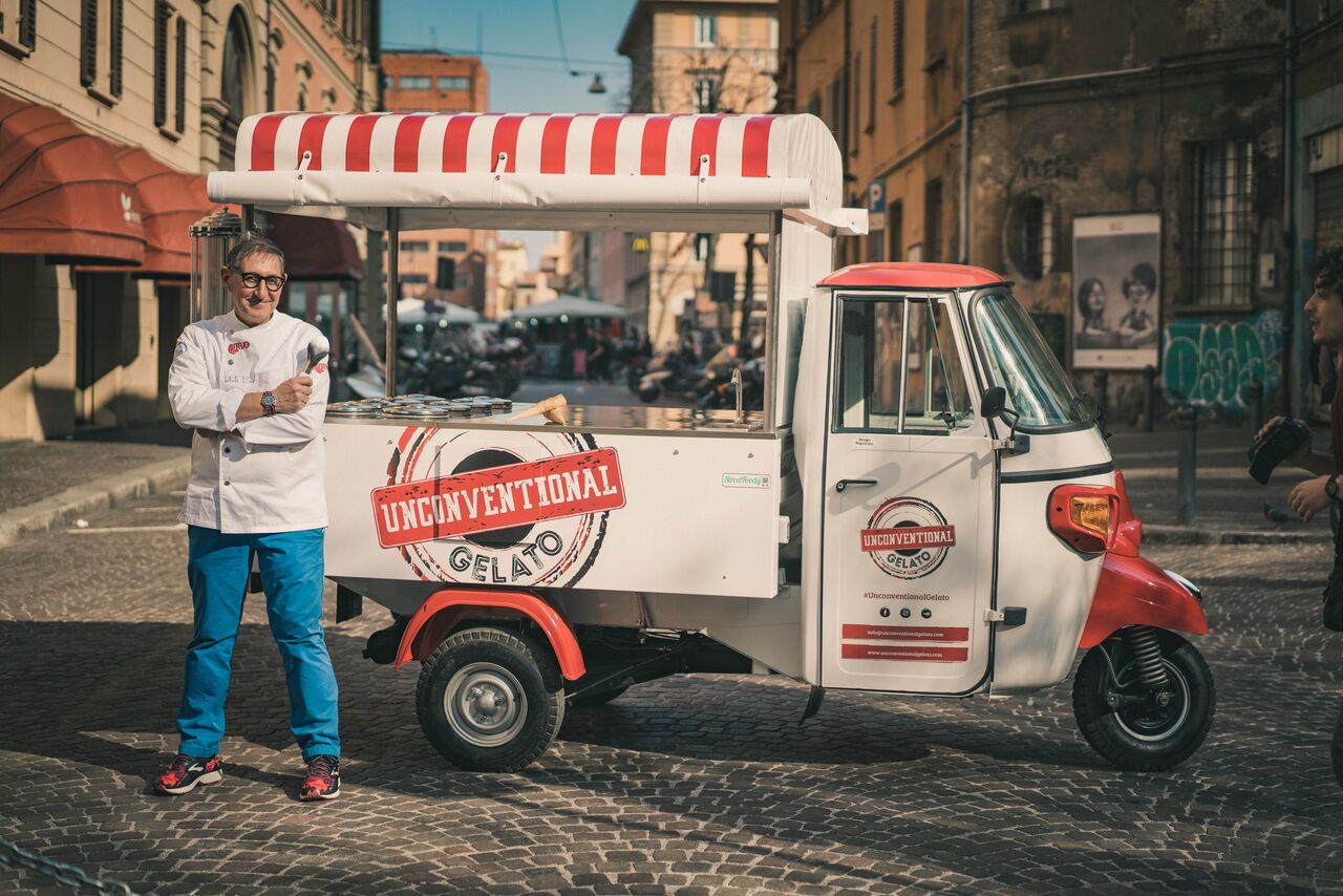 TORNA UNCONVENTIONAL GELATO:  PROFESSIONALITÀ E AUTOIRONIA