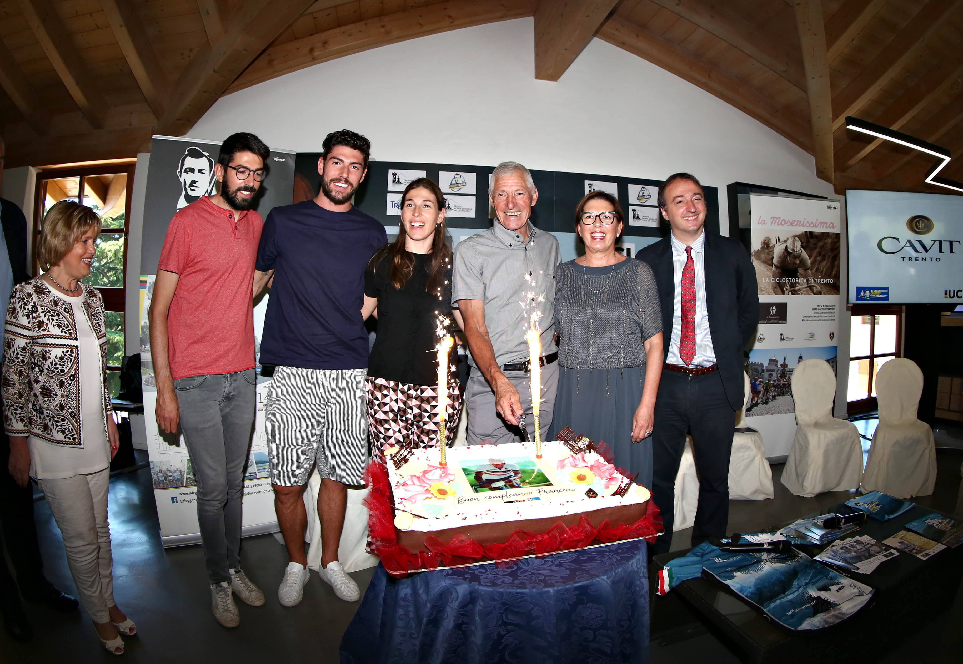 “LA LEGGENDARIA CHARLY GAUL” A CASA MOSER CECILIA E IGNAZIO FANNO GLI AUGURI ALLO “SCERIFFO”