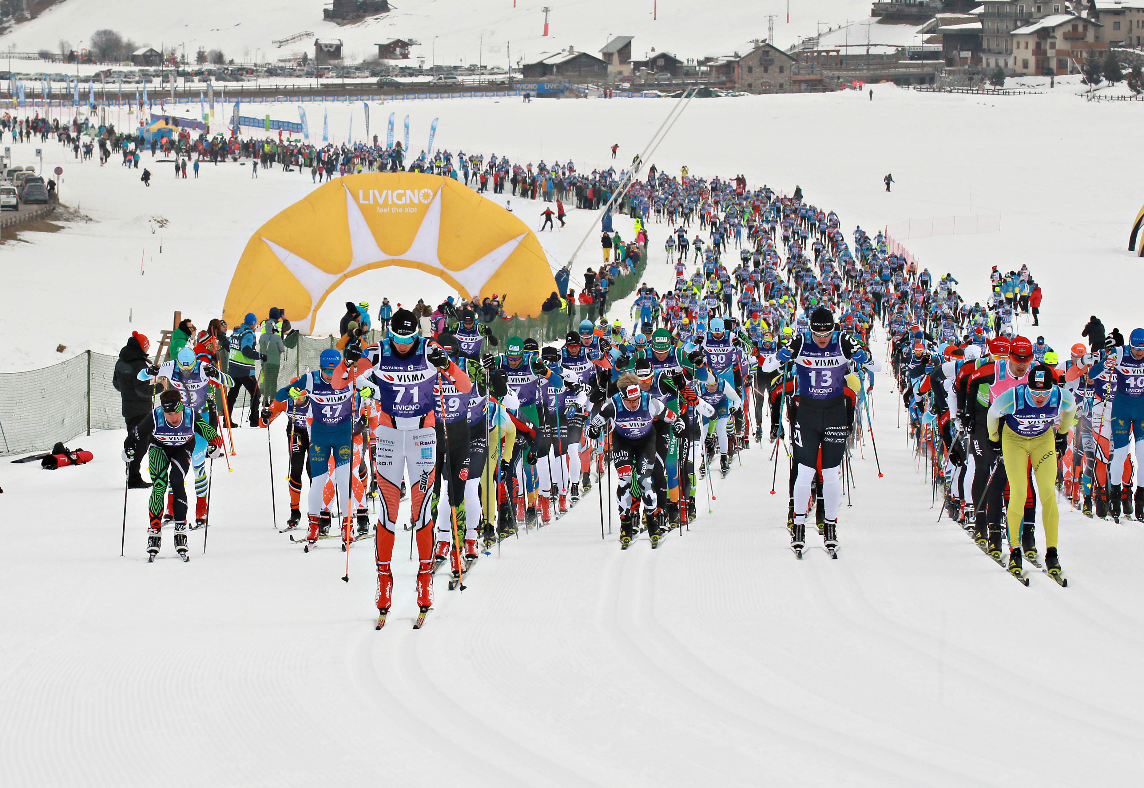 IL NUOVO FORMAT DE “LA SGAMBEDA” AMATORI SHOW IN TECNICA LIBERA A GRANDE RICHIESTA E CAMPIONI VISMA SKI CLASSICS IN TECNICA CLASSICA