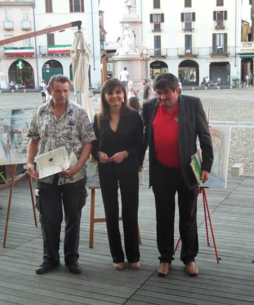 VERCELLI COME MONT-MARTRE , UNA SCOMMESSA VINTA. GIOVANNI BOSSI VINCE IL CONCORSO DI PITTURA ORGANIZZATO DA FUTURARTE.