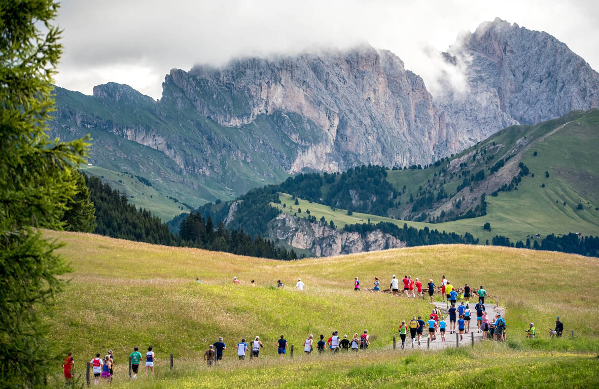 “GREEN EVENT” PER ECCELLENZA SULL’ALPE DI SIUSI. LA MEZZA MARATONA APRE LE ISCRIZIONI