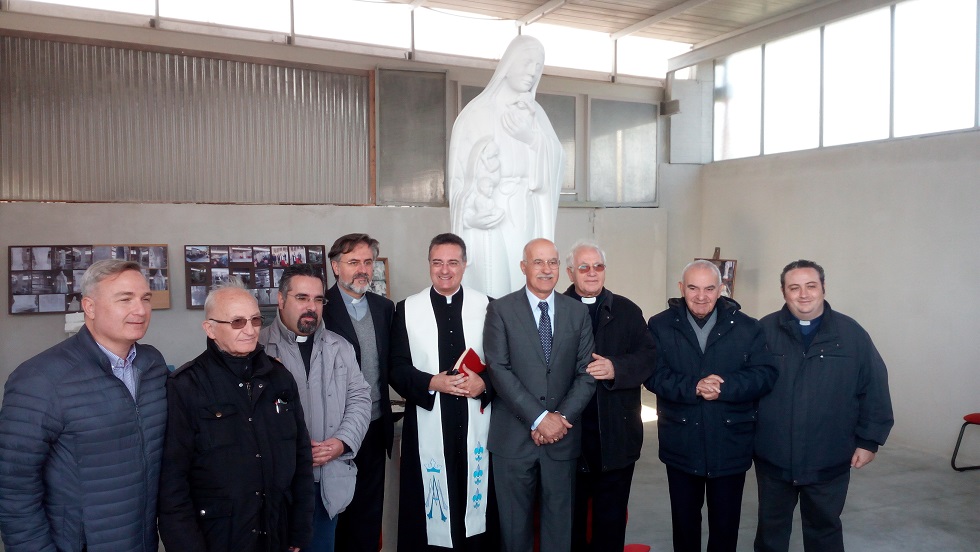 -Castello di Cisterna: Luigi Minichino ha presentato la sua ultima scultura “Maria Madre della vita”. (Scritto da Antonio Castaldo)