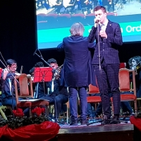 ENRICO NADAI E L'ORCHESTRA SIO DIRETTA DAL MAESTRO ROBERTO FANTINEL IN CONCERTO A PIEVE DI SOLIGO