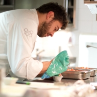 “DIECI ANNI DI NOI”, IL RISTORANTE OTTOCENTO SPEGNE LE CANDELINE CON UN PARTY SPECIALE A BASSANO DEL GRAPPA