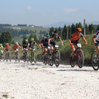 POCHI GIORNI ALLE SFIDE CIMBRE SU RUOTE GRASSE SI PARTE CON LAVARONE BIKE, POI NOSELLARI BIKE E 100 KM