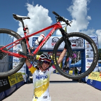 TRENTINO MTB DALLE FORESTE CIMBRE ALLE DOLOMITI LORENA ZOCCA “FORMATO MARATHON” BALZA IN TESTA