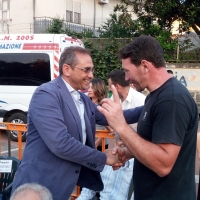 Brusciano “Boxe in Piazza” Riunione Pugilistica promossa dalla “Minotaur Boxe” Il saluto del Sindaco Avv. Giuseppe Montanile. (Scritto da Antonio Castaldo)