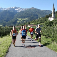 CORSE EPICHE SUL PASSO DELLO STELVIO. A NATALE REGALATI LA STELVIO MARATHON