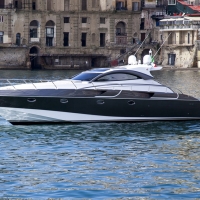 RIZZARDI 48’ IN, lo sport-coupè realizzato a misura di armatore 