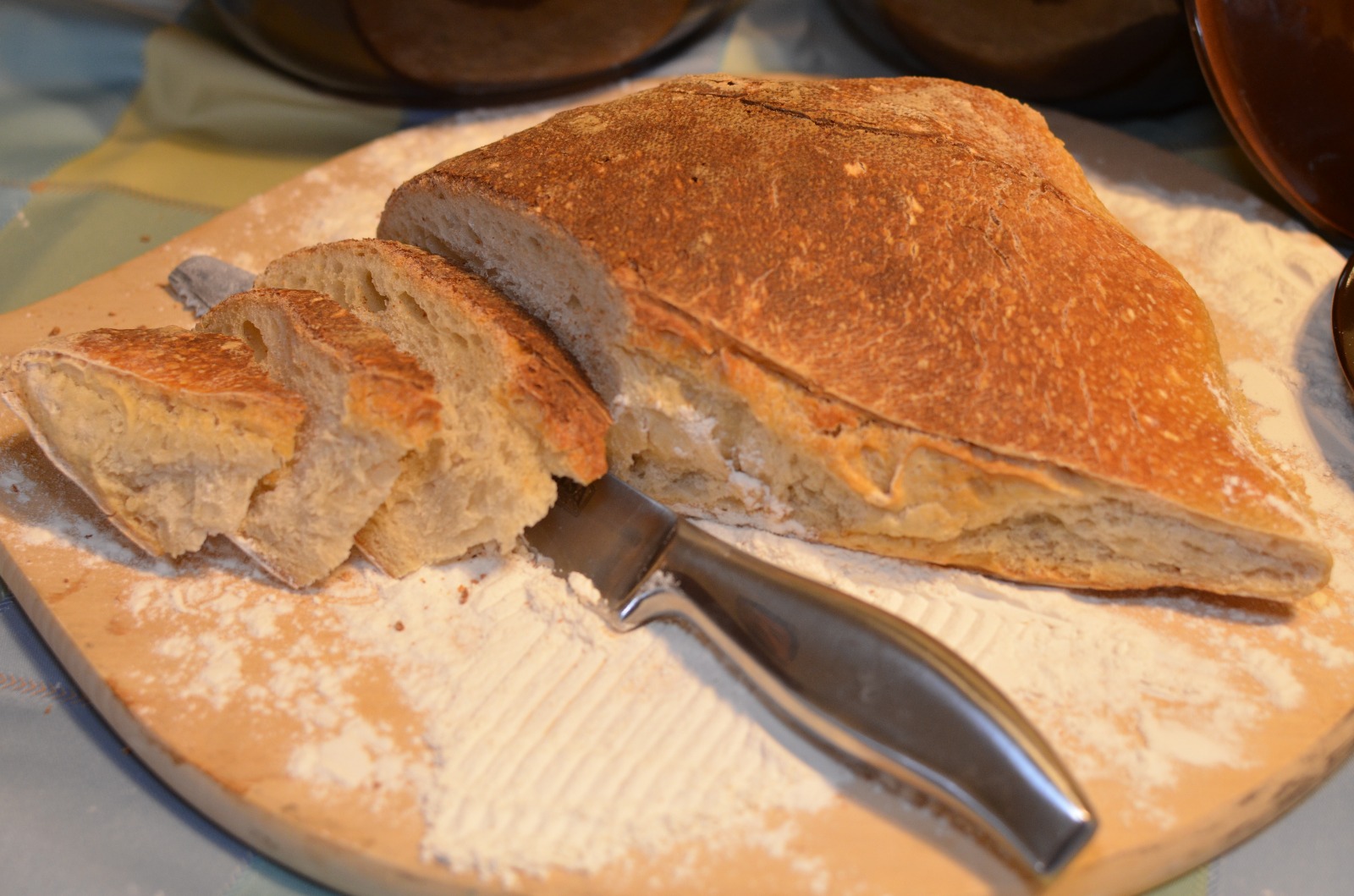 Il pane all’acqua di mare arriva nei supermercati napoletani, arriva nella grande distribuzione l’alimento povero di sodio ma ricco di minerali essenziali