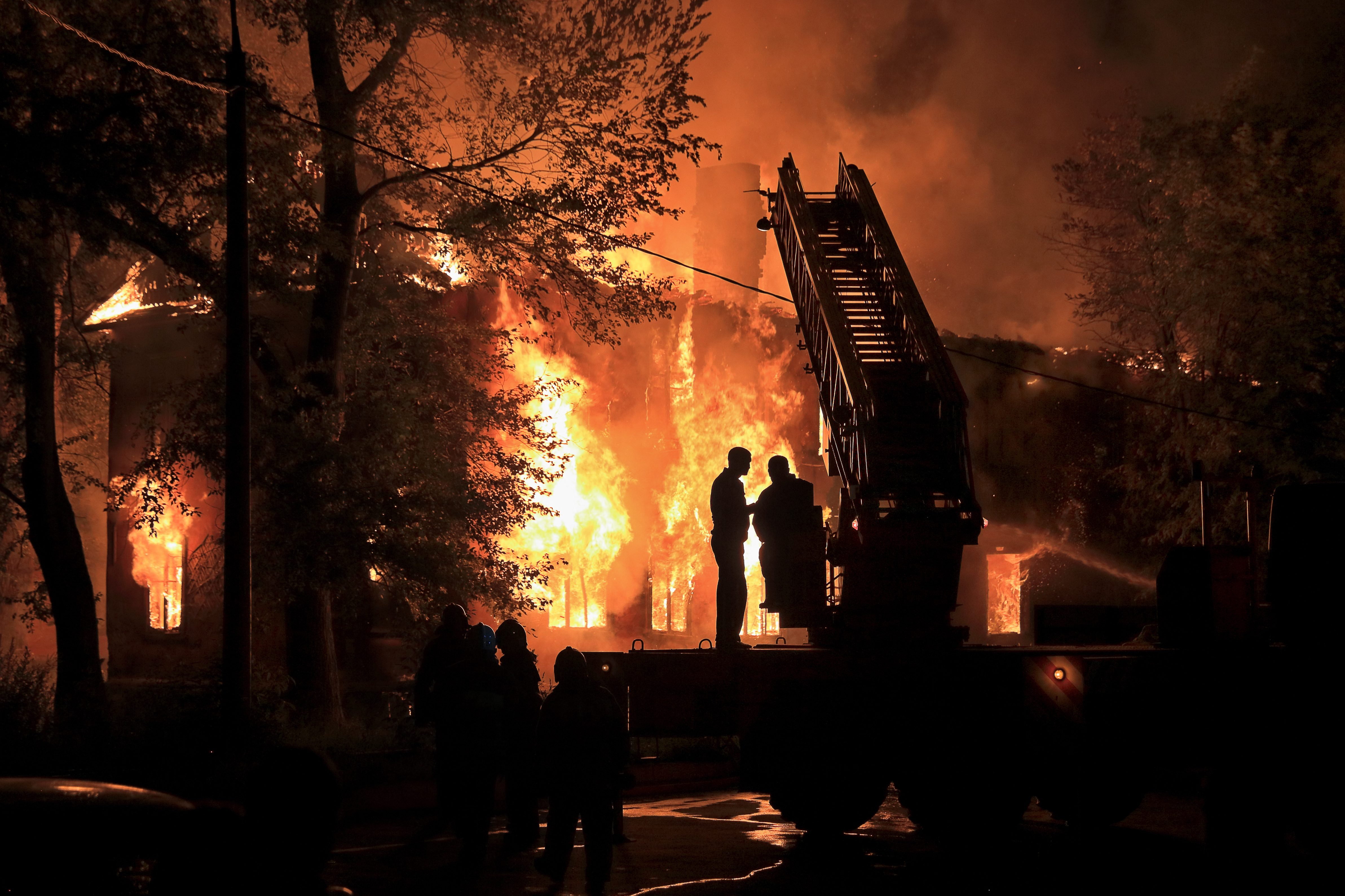 In Italia chiese senza controlli per prevenire gli incendi. Se ne parlerà a Safety Expo. 