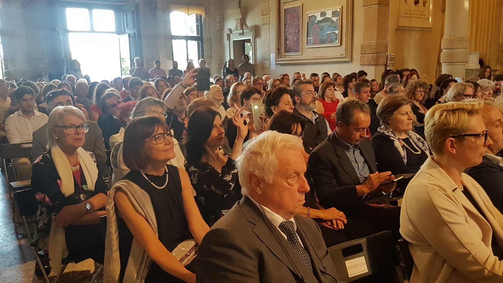 Tutti innamorati di Alberoni e della nuova mostra di Spoleto Arte a Villa Rezzonico