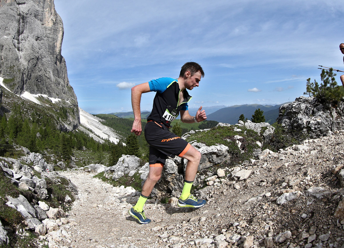 SABATO DOLOMITES SASLONG HALF MARATHON. TRACCIATO CONFERMATO: COMPLIMENTI VOLONTARI!