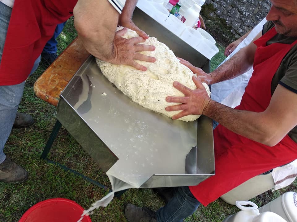 Grande successo della  sagra della ricotta a Guadagnolo