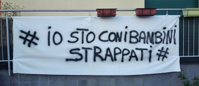 Minacce ai ragazzi scappati: manifesteremo