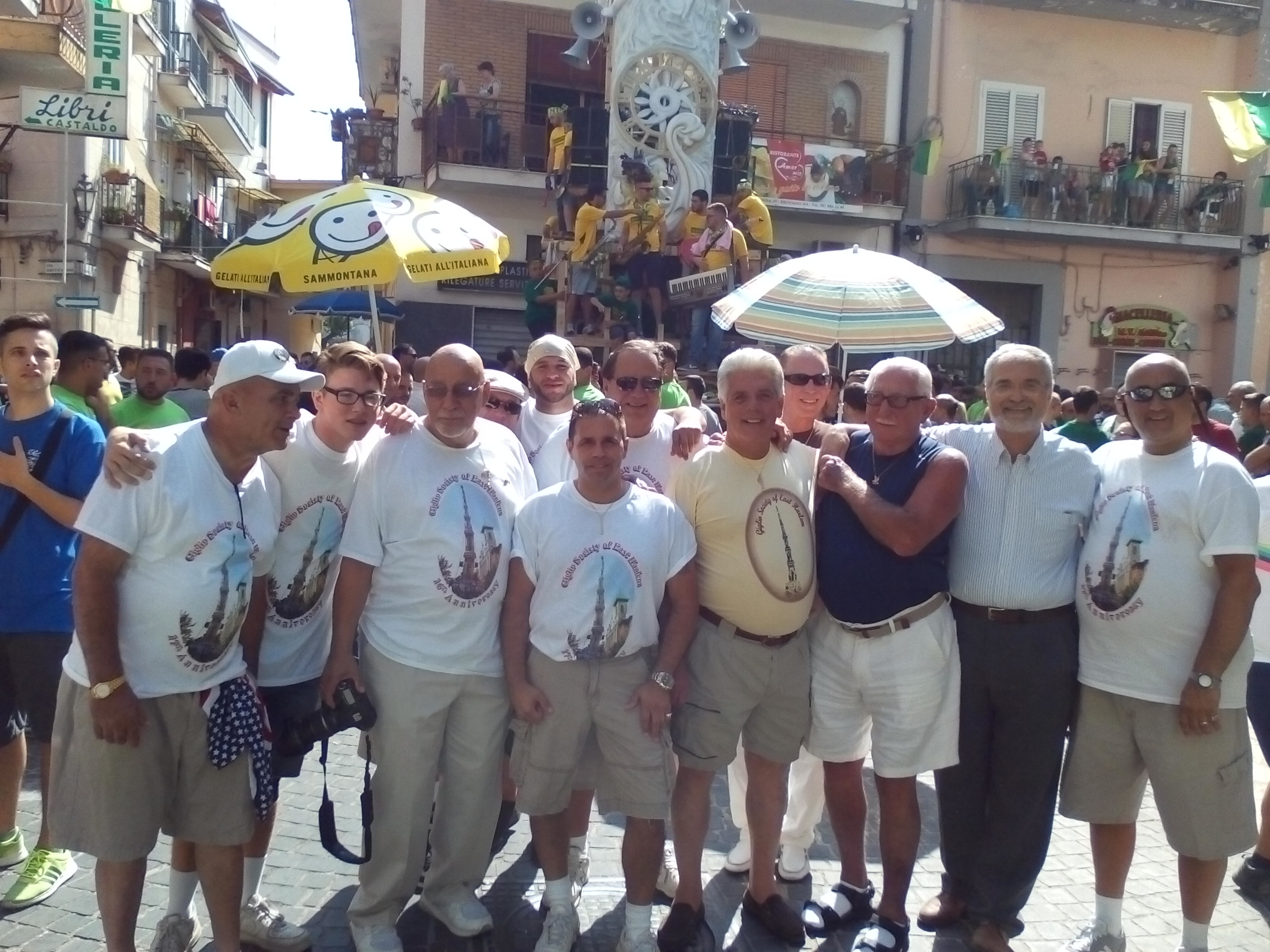 - Brusciano Saluto alla Festa del Giglio di East Harlem N. Y. per Sant’Antonio di Padova. (Scritto da Antonio Castaldo)