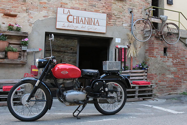 Una mostra-raduno di mezzi d’epoca per le strade di Montagnano