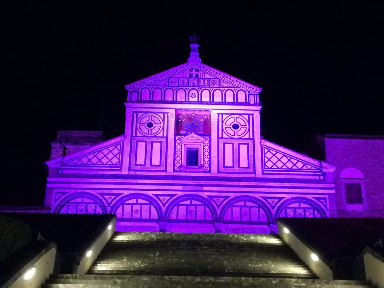 FIRENZE IN ROSA PER IL PINK OCTOBER