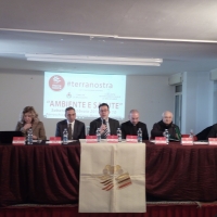 -  Brusciano: L’Associazione Terra Nostra ha svolto il convegno “Ambiente e Salute” con Istituzioni civili e religiose e la  cittadinanza. (Scritto da Antonio Castaldo)