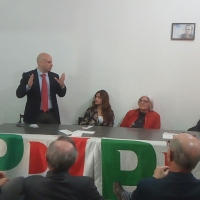 - Brusciano: Nuova sede del Partito Democratico con l’installazione di una “Cassetta Rossa” per le segnalazioni dei Cittadini. (Scritto da Antonio Castaldo)