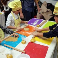 Un laboratorio per piccoli chef sulle dolcezze della Pasqua