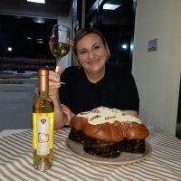 Pasqua deliziosa con le colombe di Helga Liberto, artista del grande lievitato.