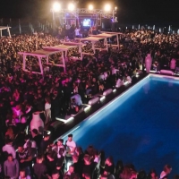 Ritorna il divertimento al Kami Beach: il 18 maggio la grande apertura