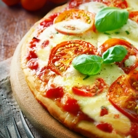 A LUGLIO APPUNTAMENTO CON LA PIZZA CON I PIZZA LAB DI PARTESA