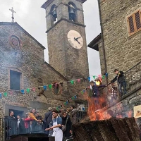 Teatro, musica e gastronomia: al via la Festa di Castagnatura di Raggiolo