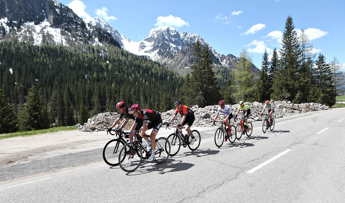 PEDALATE IMPERIOSE NELLE VALLI DI FIEMME E FASSA. IN SELLA CON CRAFT ALLA MARCIALONGA DOLOMITICA 