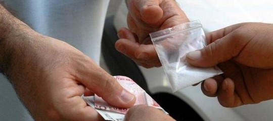 Il mondo violento, e mortale, dello spaccio di droga