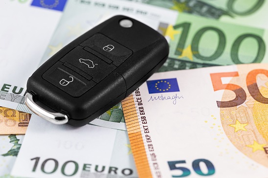 RC auto: ad aprile crollo record dei premi in Puglia (-17,61%). Prezzi mai così bassi, ma risaliranno