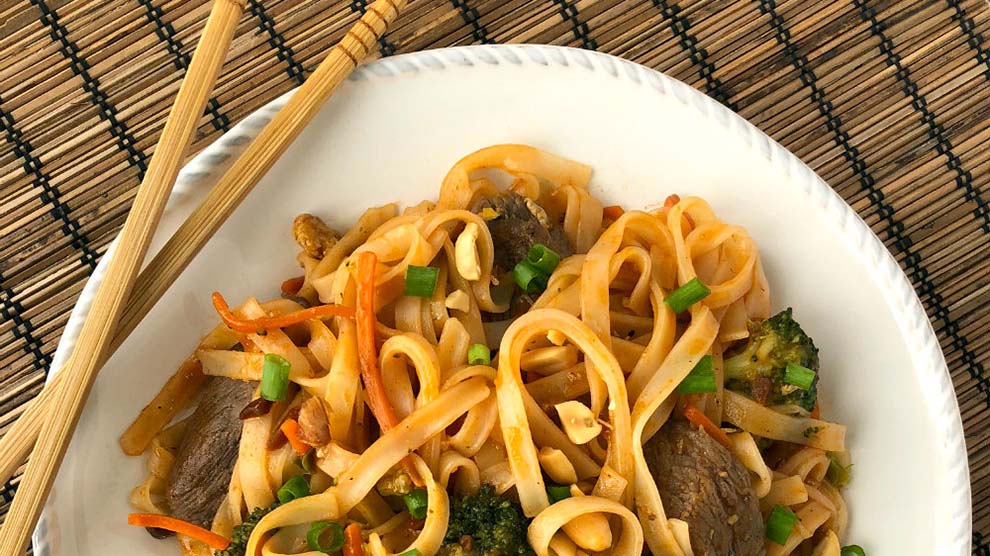 Pad Thai, tra le pietanze più apprezzate nel mondo. Disponibile al DOU di Milano