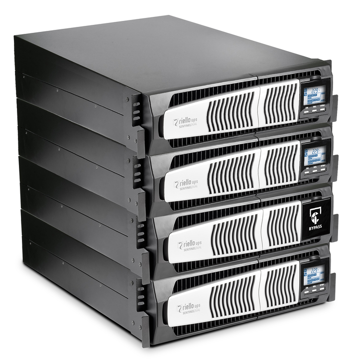 Riello UPS Sentinel Dual SDU Modular MBB: il bypass per connessioni hot-swap che garantisce protezione e riduzione dei costi.