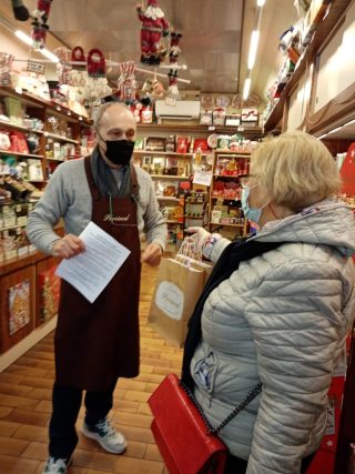 Cesena: ventiduesima edizione dell’iniziativa di beneficenza: “Fai un dono ai nonni della tua città” 