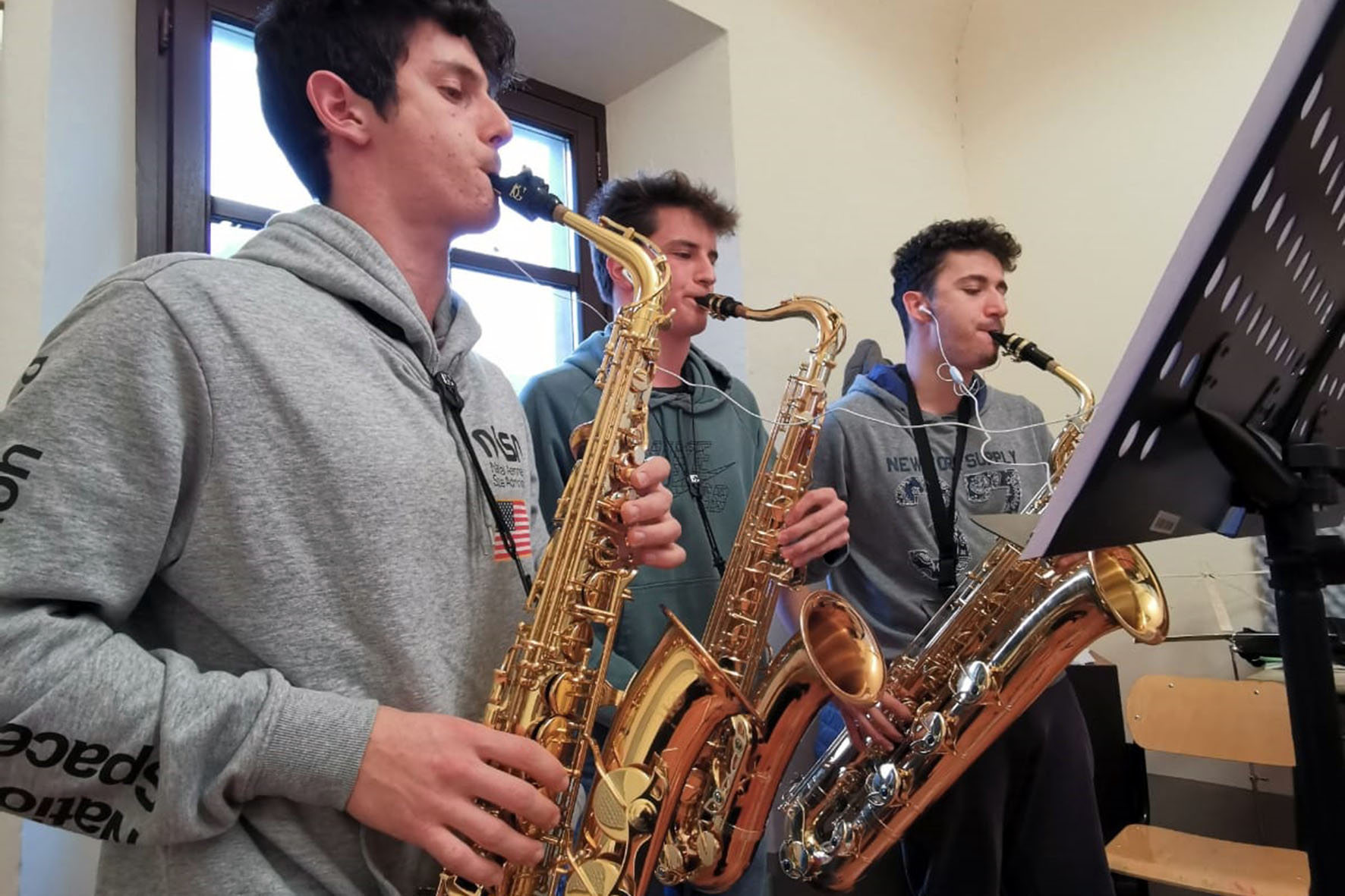 “Vicini con la musica”, un concerto natalizio digitale per il Liceo Musicale