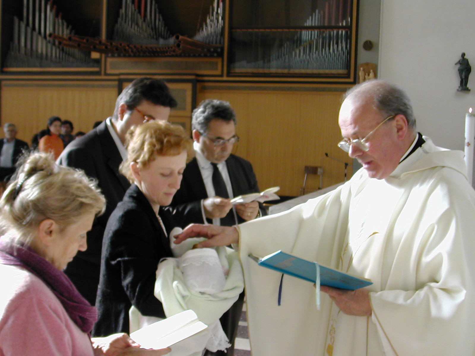 MONSIGNOR PAOLO RISTORI VIVE IN UN LIBRO DI TOGNACCINI FRESCO DI STAMPA