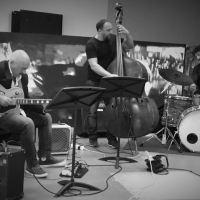  Three Dimensional Jazz Trio in concerto al Mr Songs