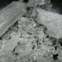 Crystal Meth: overdose, suicidi e nazismo