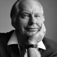 L. RON HUBBARD: UMANITARIO