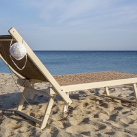 Spiaggia libera: più di 1 italiano su 2 è favorevole alla prenotazione