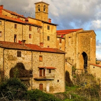 Un’escursione alla ricerca delle fabbriche di armi di Raggiolo