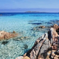 KeriScooter sbarca con i suoi monopattini in Costa Smeralda