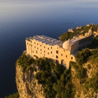 Costiera Amalfitana: il dolce autunno al Monastero Santa Rosa Hotel&Spa di Conca dei Marini (Sa)