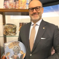 NATALE 2020: GIOVANNI COVA & C. CELEBRA IL “DIVIN PITTORE” RAFFAELLO CON PINACOTECA AMBROSIANA E PINACOTECA DI BRERA