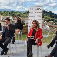 Vittorio Sgarbi, Francesco Alberoni e Salvo Nugnes inaugurano alla grande Spoleto Arte 